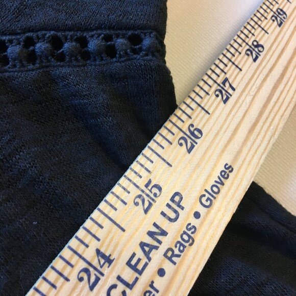 Old Navy Top Womens XXL Black Burnout Knit Crochet Detail Henley Vneck - Picture 8 of 9